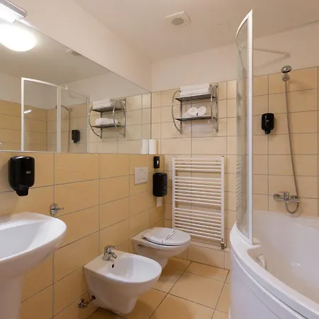 Hotel Kurhotel Brussel 4*