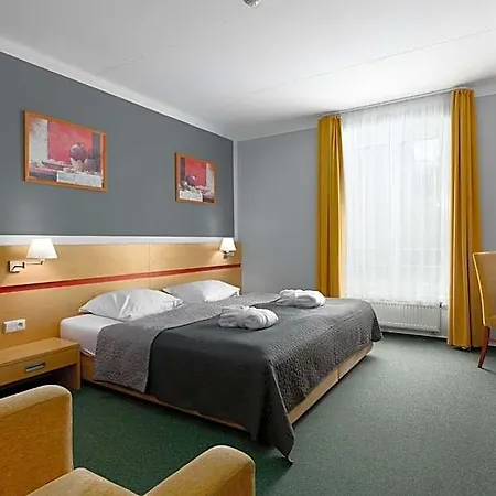 Hotel Brussel 4*